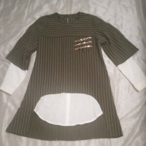 Lalem women's top hunter green and white size 38 long sleeves